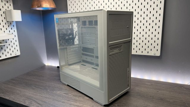 Unveiling the Thermaltake Retro 360 TG: A Modern Twist on Classic Design