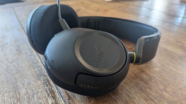 Unlock the Ultimate Gaming Experience with the Corsair HS35 v3 Headset